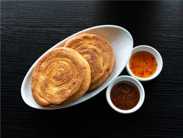 K05 Leavened Dough Scallion Pancake K05 特色發麵蔥油餅